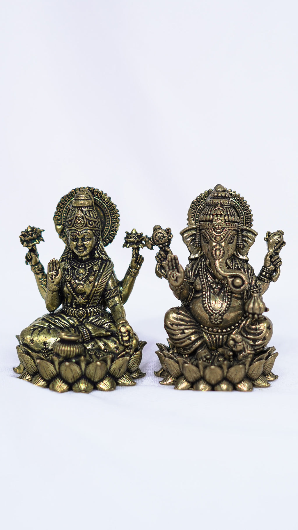 Ganesh Laxmi on Lotus Brass Idle