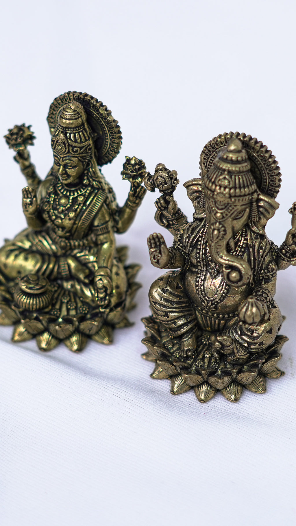 Ganesh Laxmi on Lotus Brass Idle