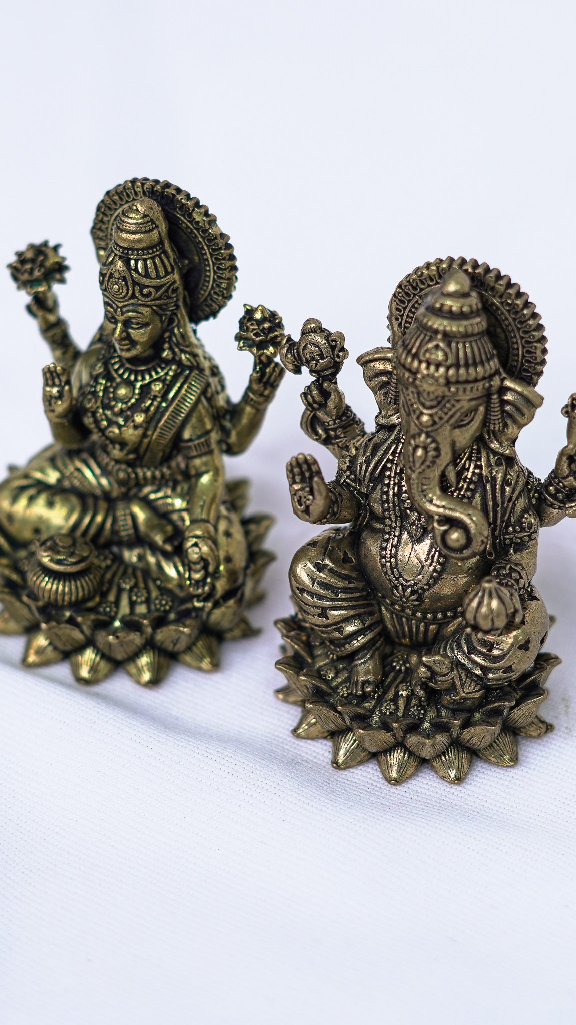 Ganesh Laxmi on Lotus Brass Idle