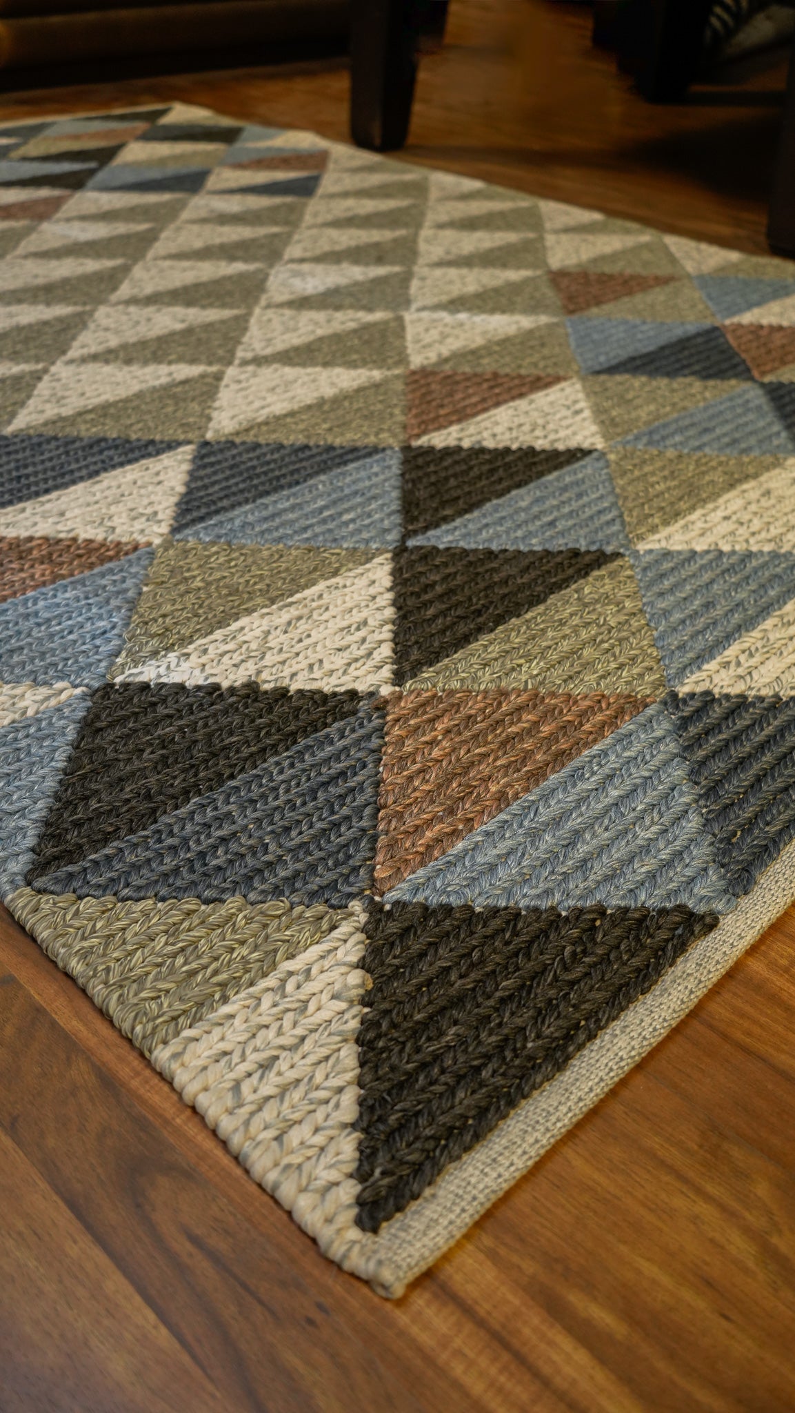 Modern Mosaic Hand-Woven Polypropylene Indoor-Outdoor Rug