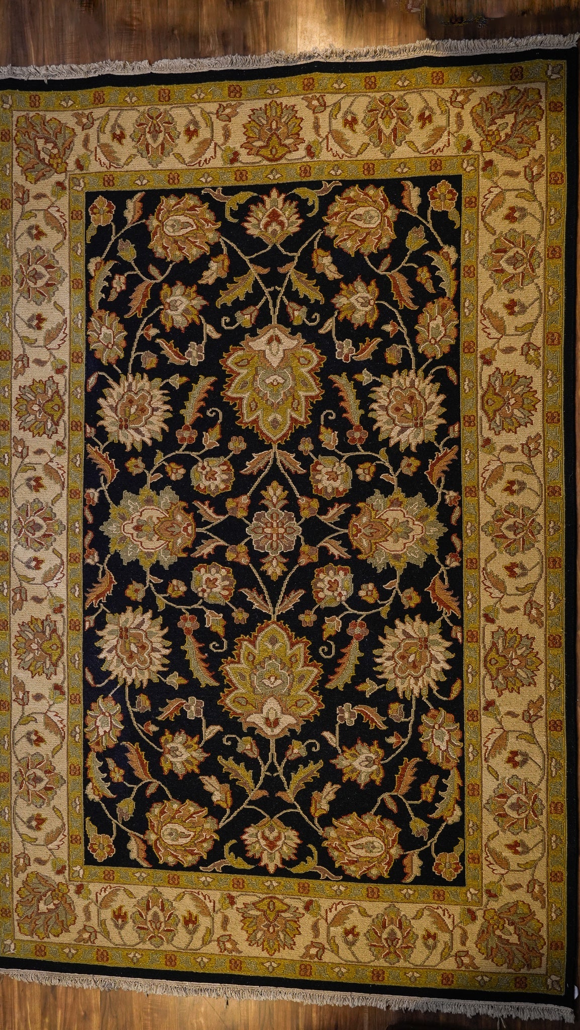 Golden Floral Elegance Hand-Knotted Woolen Soumak Carpet