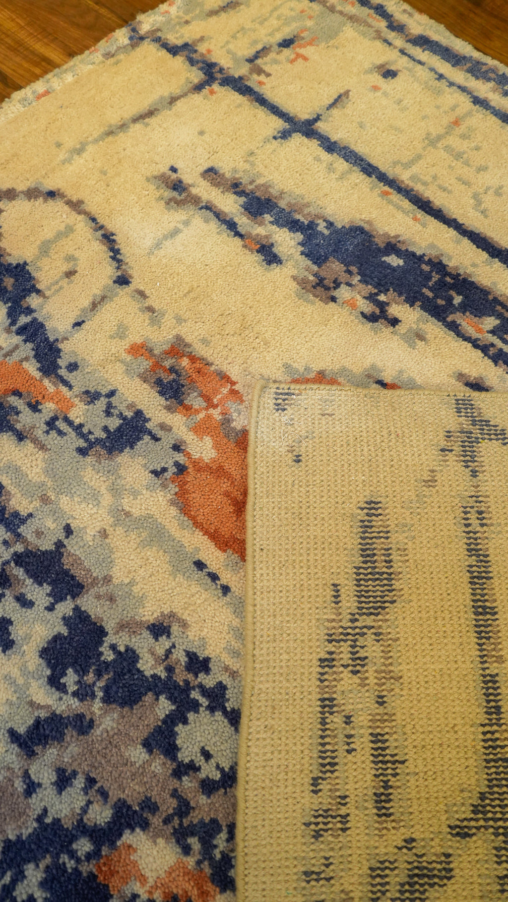 Abstract Horizon Hand-Knotted Woolen Carpet