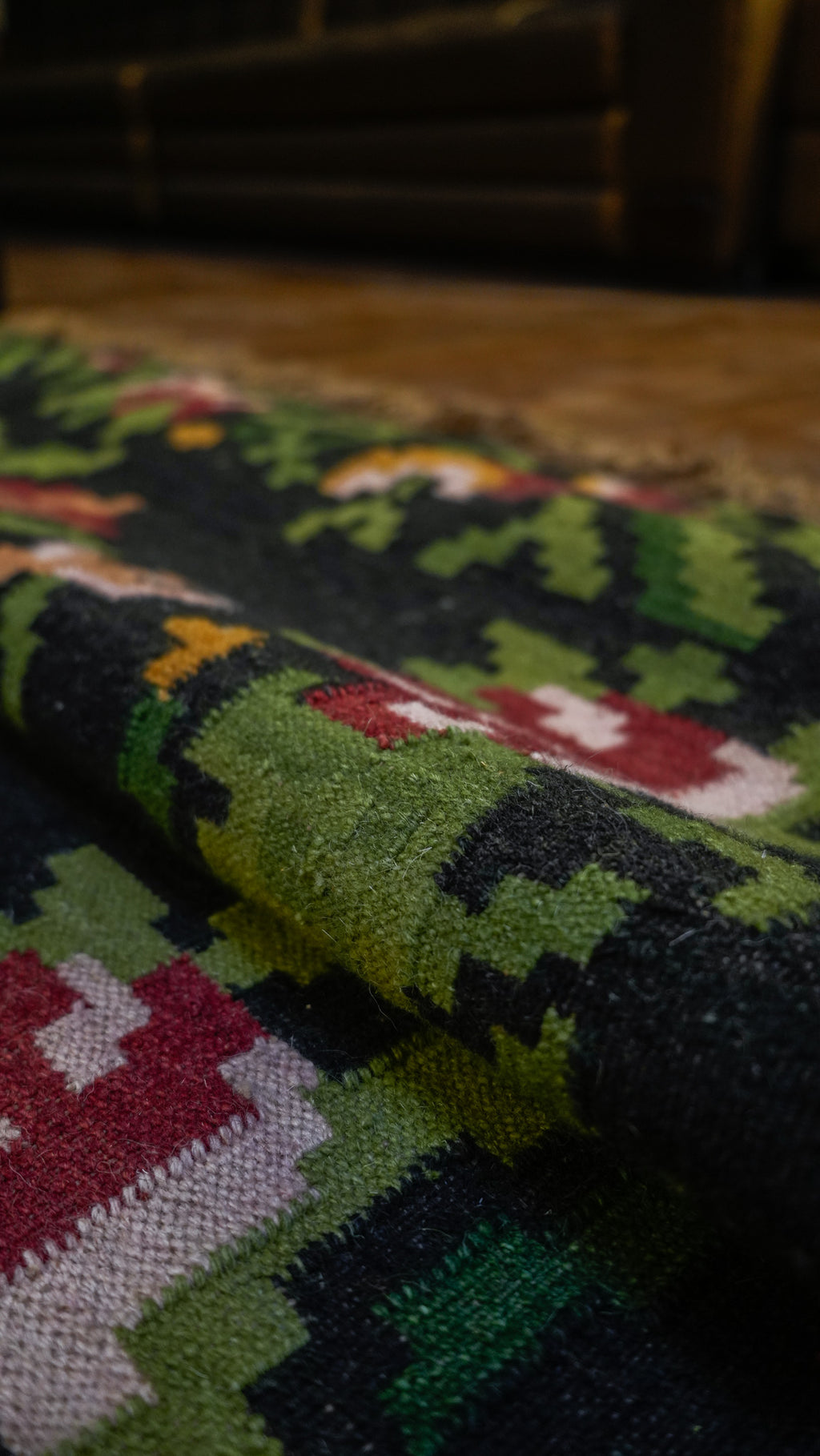 Floral Pixel Garden Hand-Woven Woolen Kilim Rug
