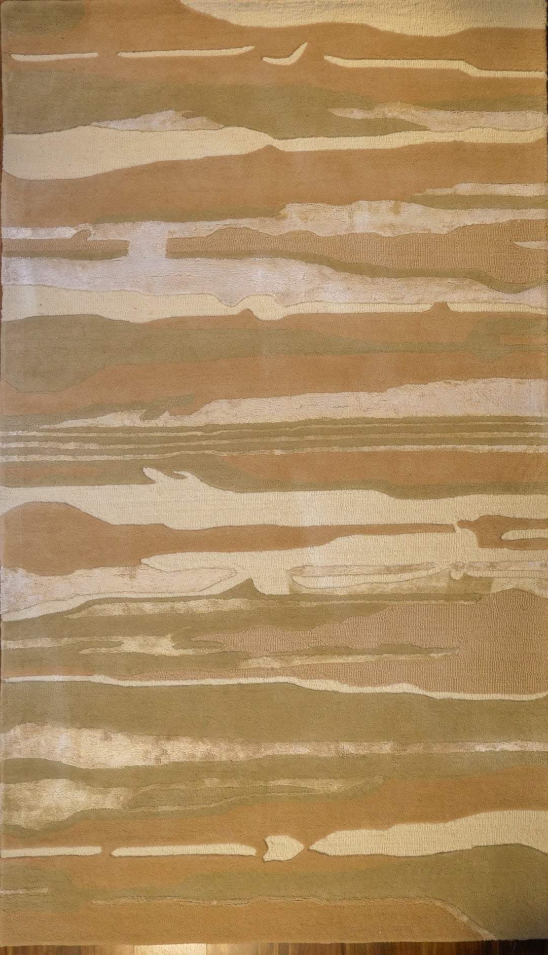 Desert Mirage Hand-Tufted Wool & Viscose Carpet