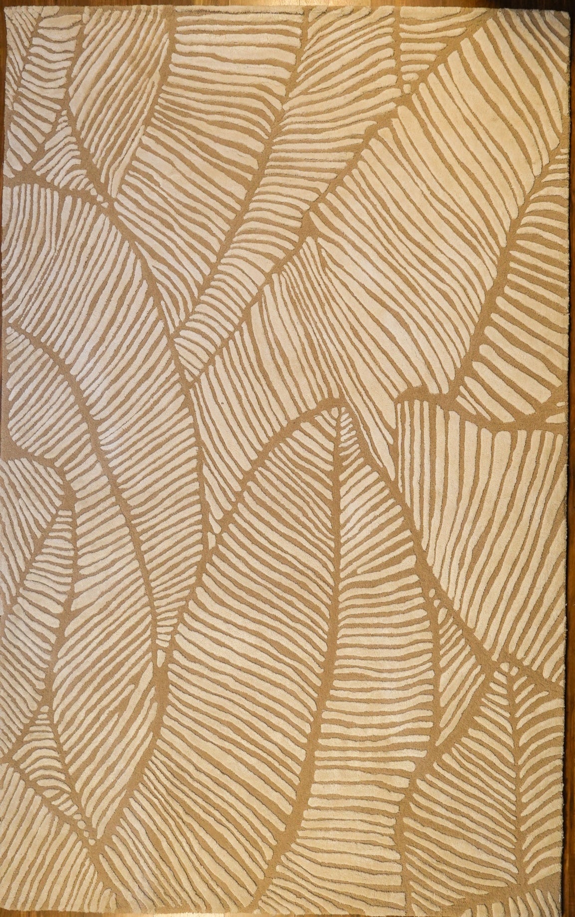 Golden Grove Hand-Tufted Wool & Viscose Carpet