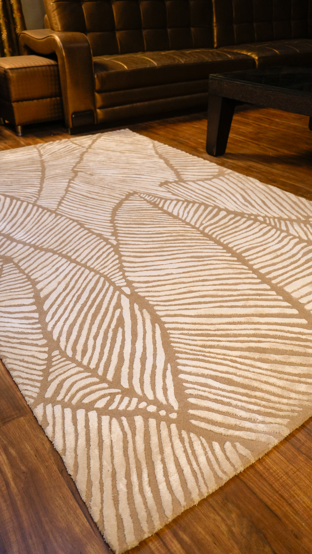 Golden Grove Hand-Tufted Wool & Viscose Carpet