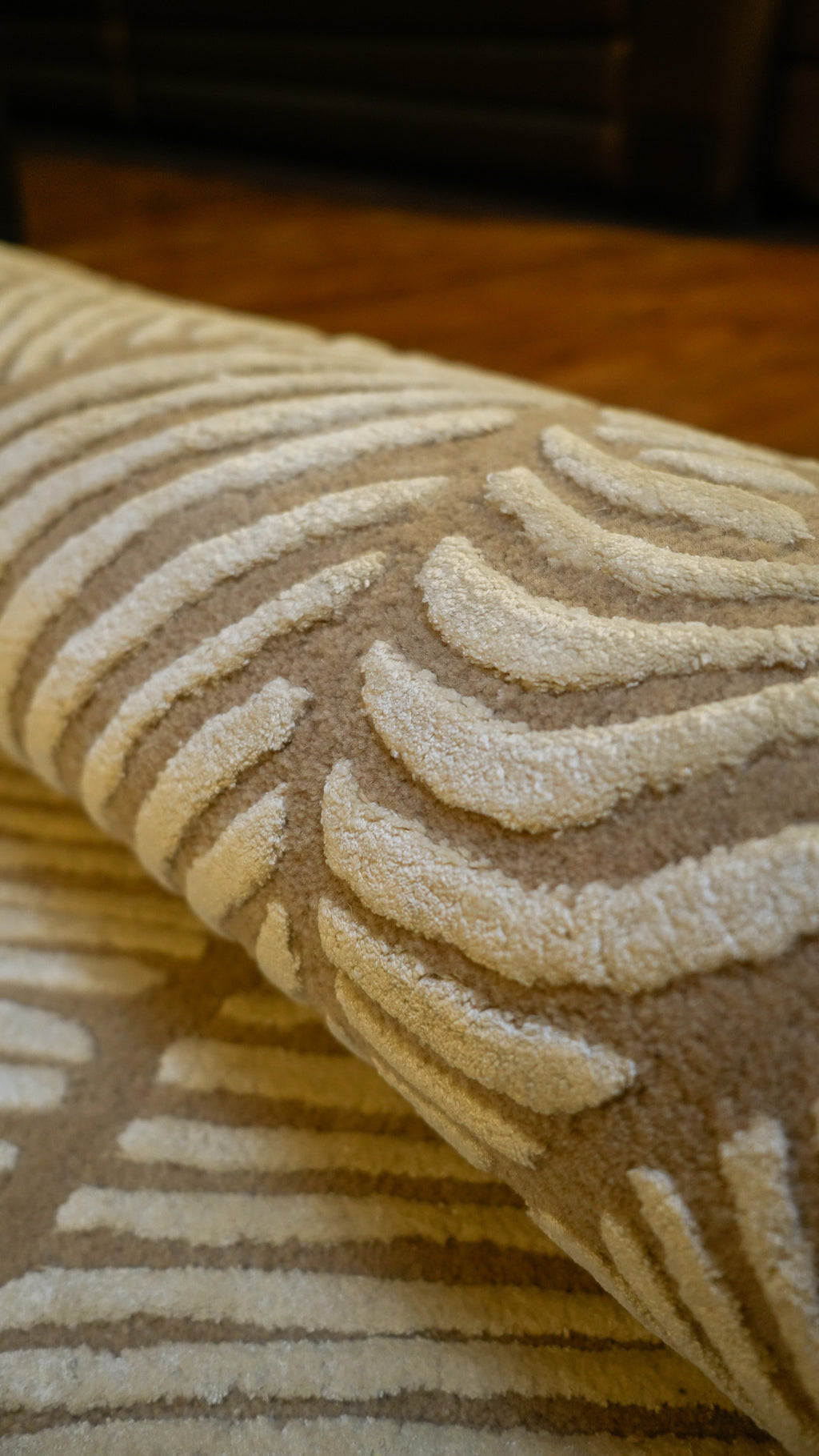 Golden Grove Hand-Tufted Wool & Viscose Carpet