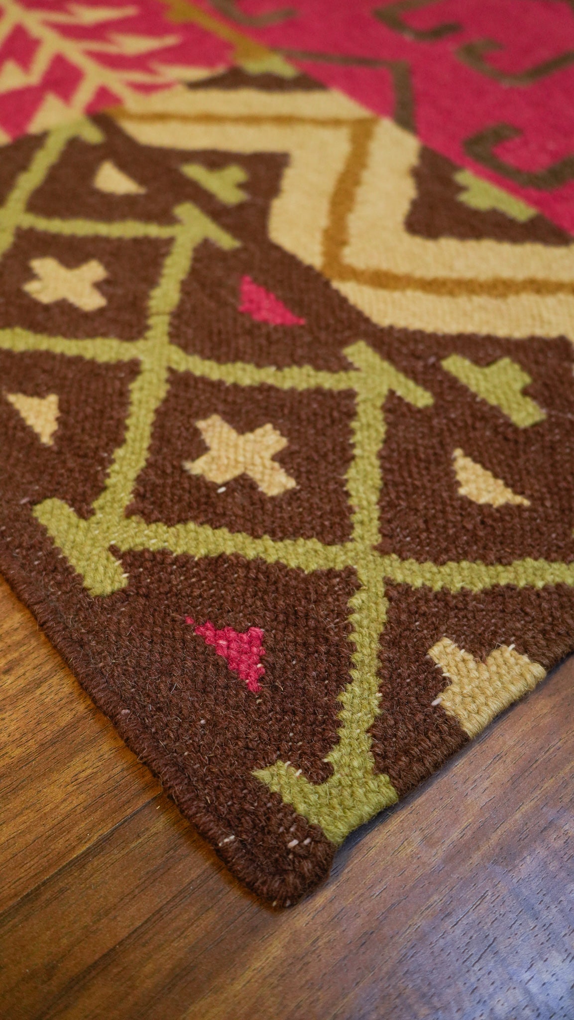 Metro Mosaic Hand-Woven Woolen Kilim Rug