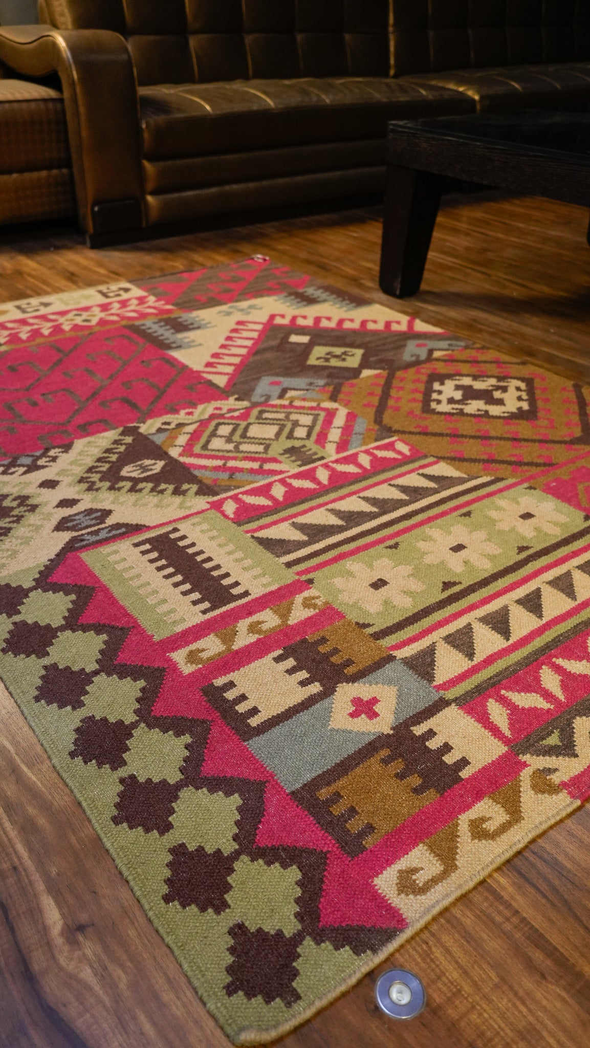 Metro Mosaic Hand-Woven Woolen Kilim Rug